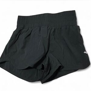 JoyLab athletic shorts size medium